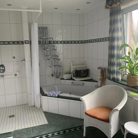 Villa Grosses Haus Mit Top-garten Mitten In Haselunne